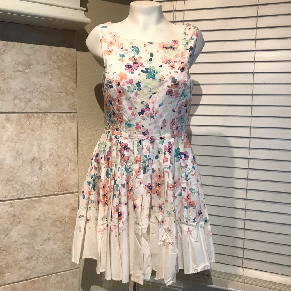 LC Lauren Conrad Dress 🔴